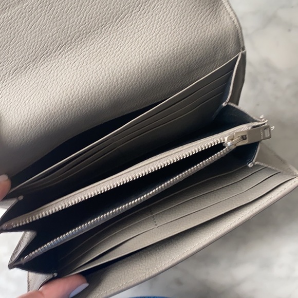 Saint Laurent Grey Leather Continental Wallet - Picture 6 of 9